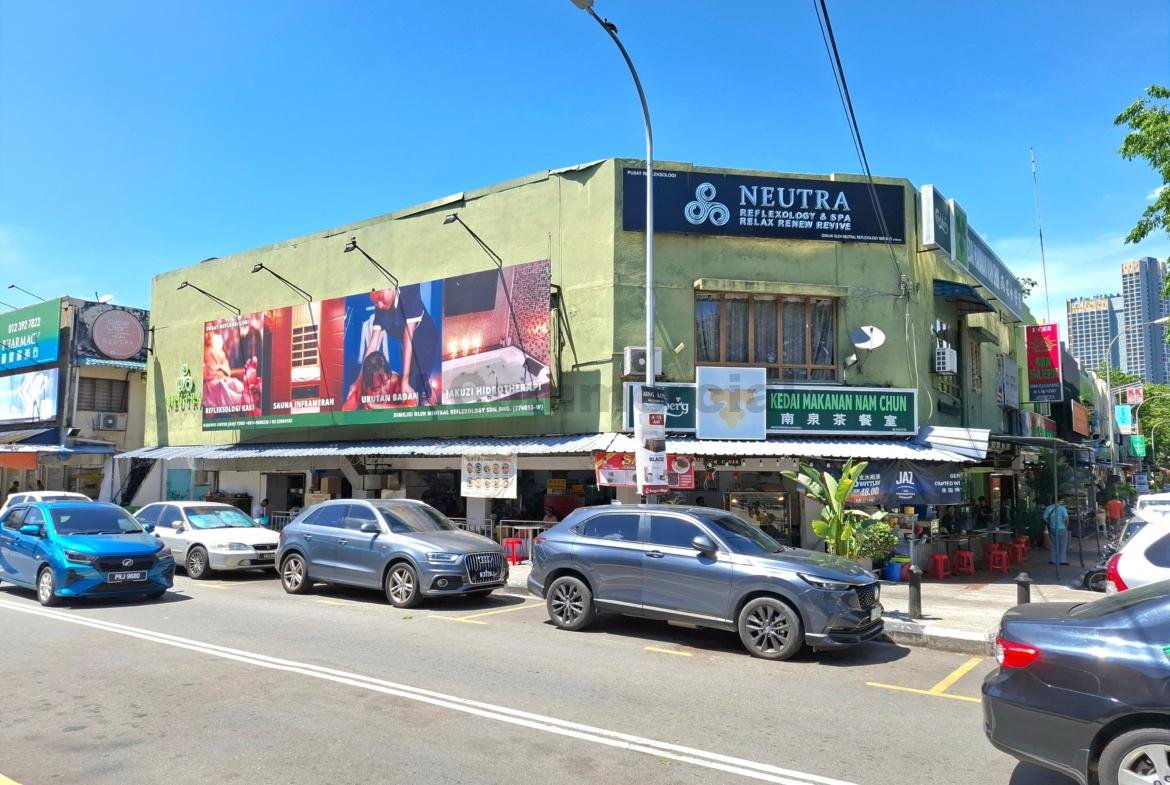 Lucky Garden Corner Shop For Sale