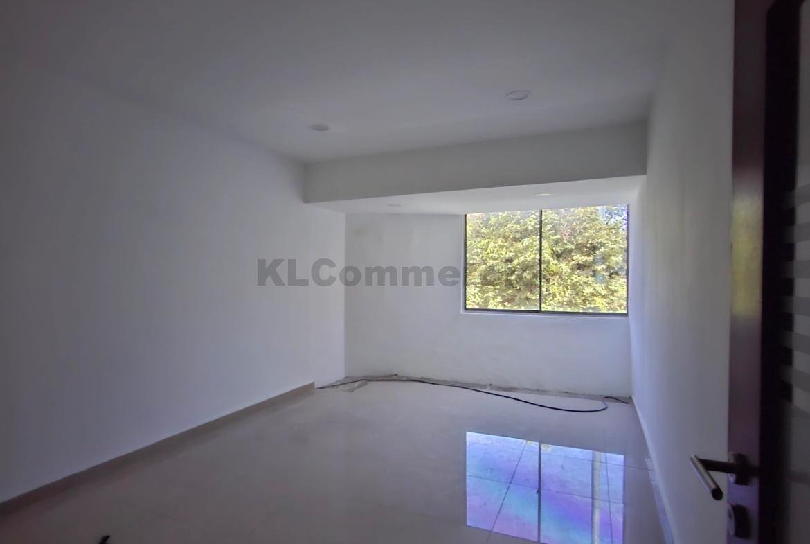 TTDI Shop-Office For Rent | First Floor