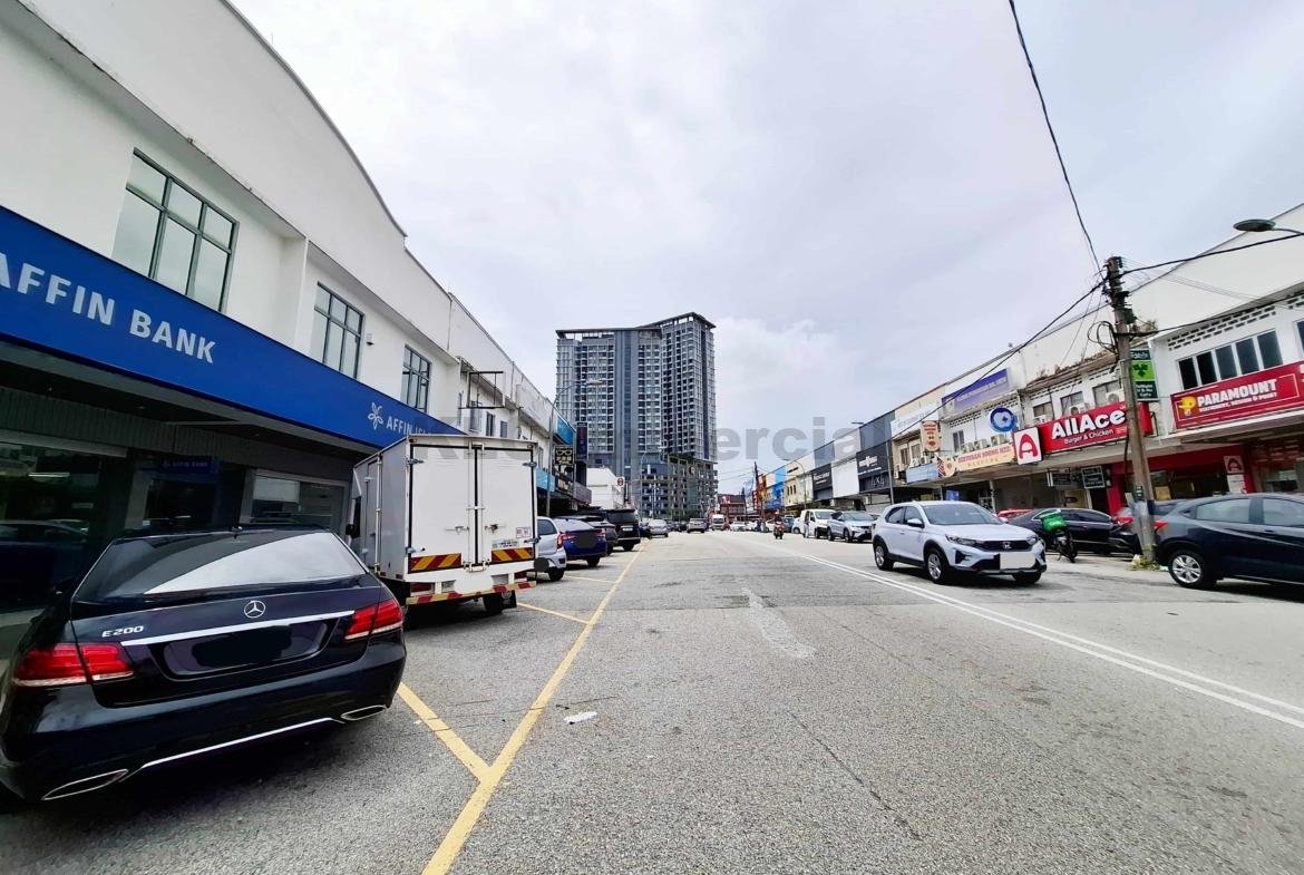 Sea Park PJ Shop For Rent | Two Storey Main Road Frontage