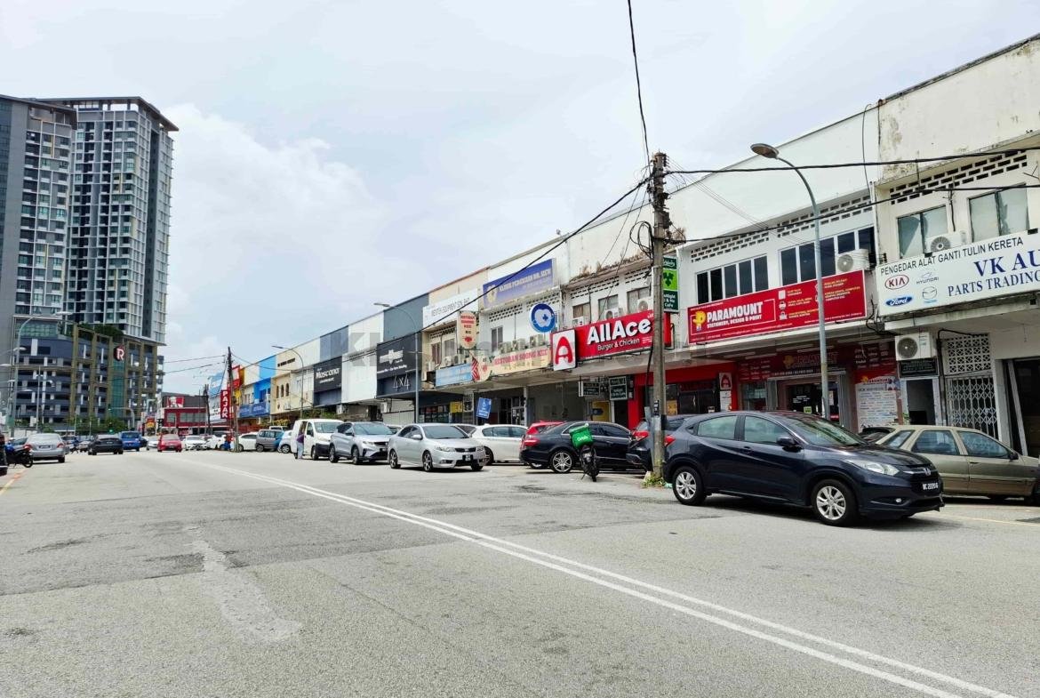 Sea Park PJ Shop For Rent | Two Storey Main Road Frontage