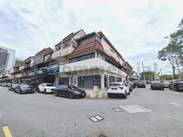 TTDI Shoplot For Rent | Ground Floor Facing Main Road